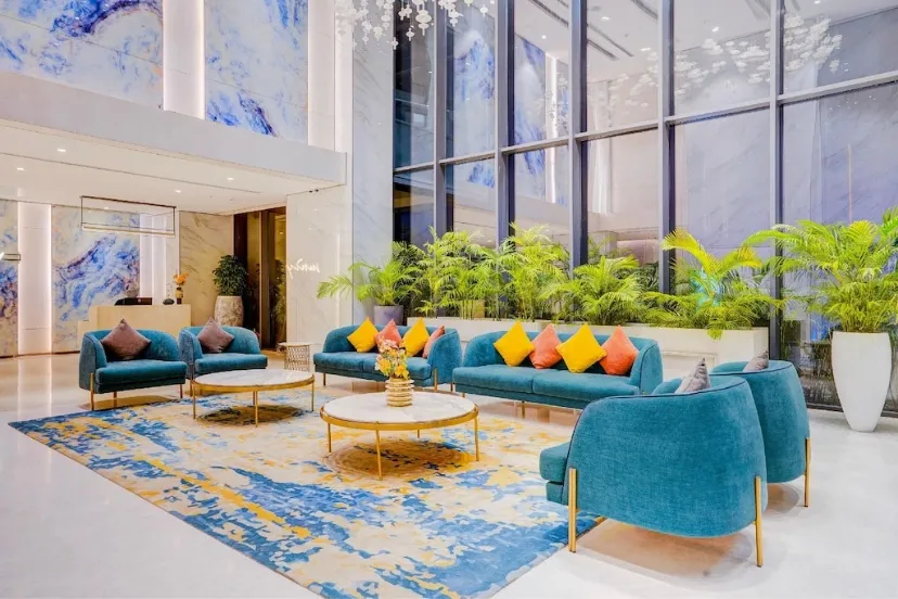 Sunday Hotel Gurgaon R interioor 3